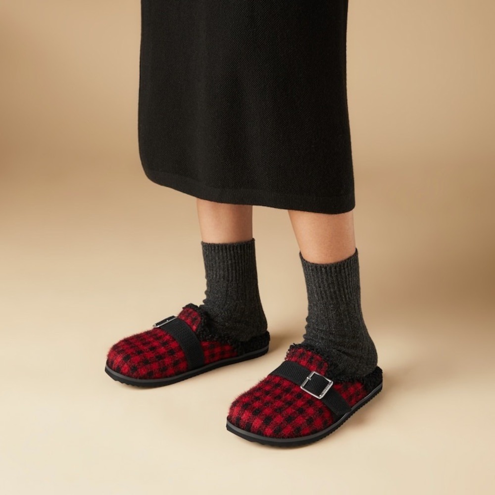 Vivaia Slippers Buffalo Plaid Faux Fur Lined Buckle Clogs Size 8 EUR 39‎